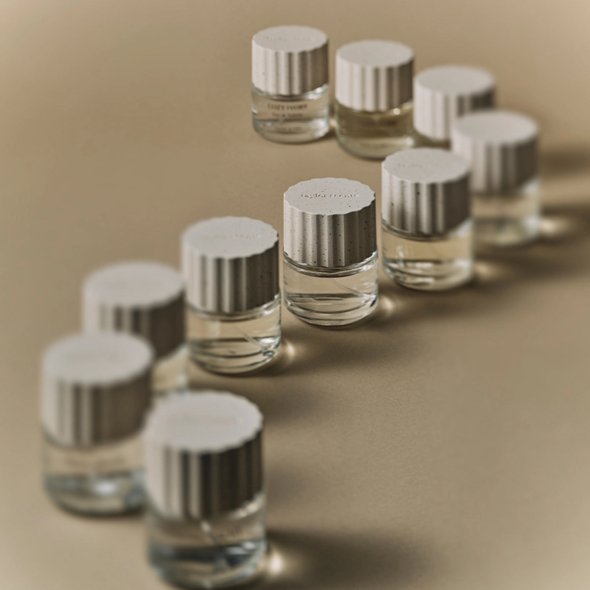 taylor scents Objet Perfume EDT 30ml (Cozy Ivory)