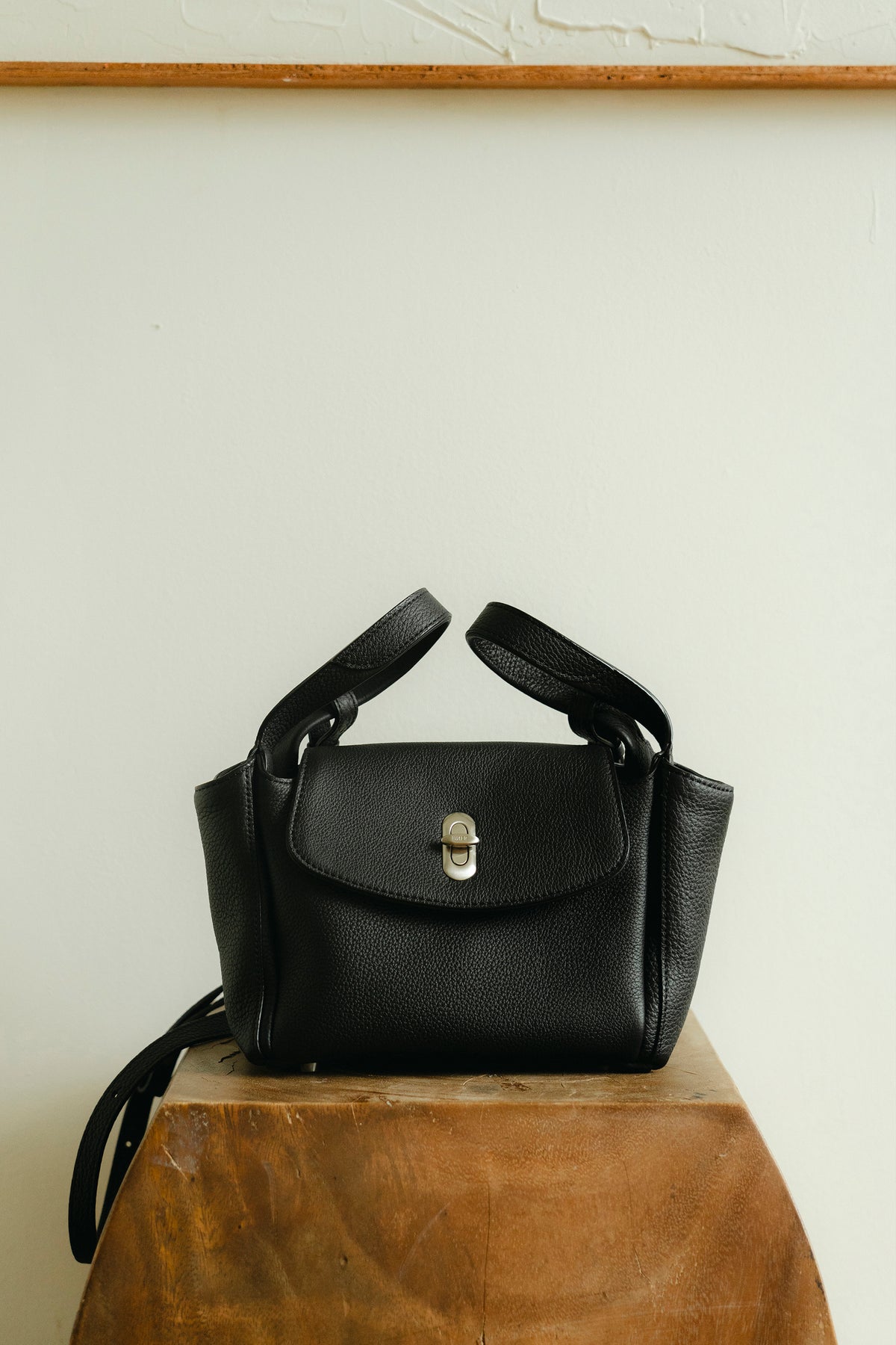 UMER_MRRV) TR Lune Bag Petit Black