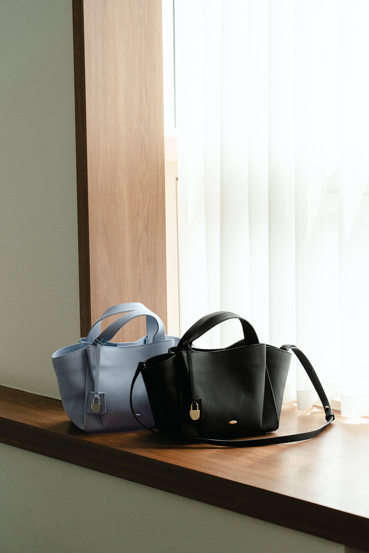 UMER_MRRV) TR Claire Bag Black