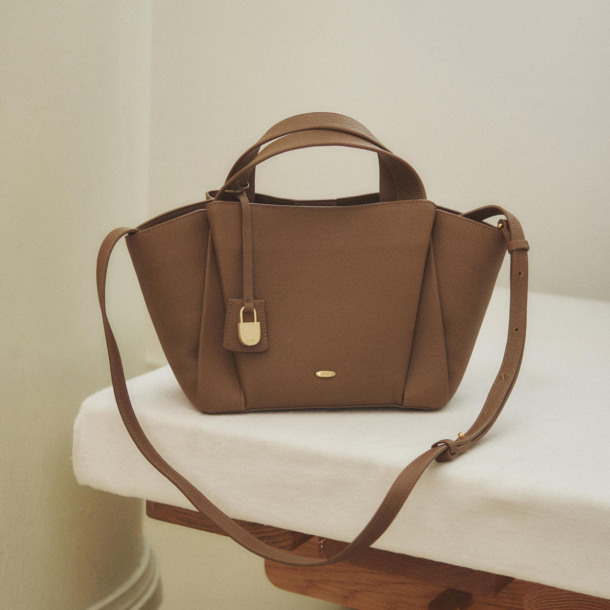 UMER_MRRV) TR Claire Bag Marron Camel