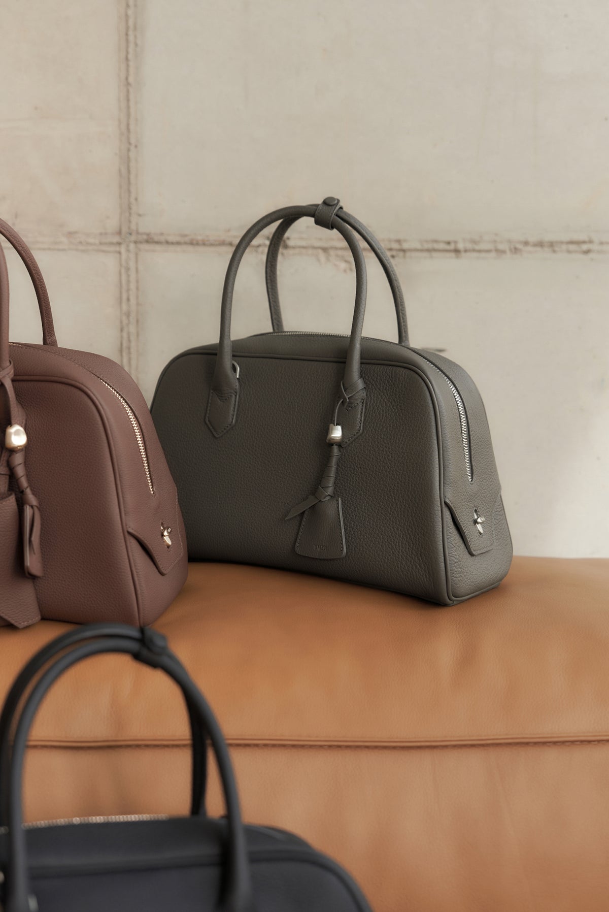 UMER_MRRV) TR Origin Boston Bag Gris Meyer