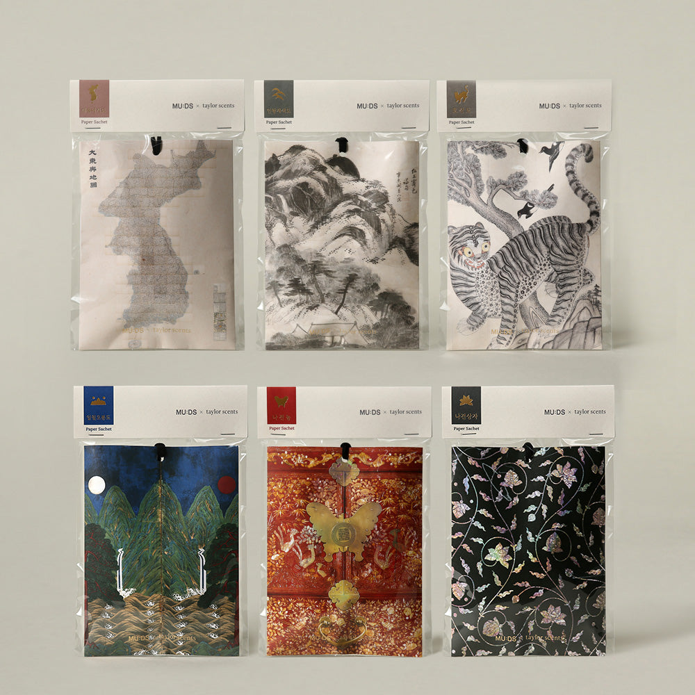 Taylor Scents x MU:DS Paper Sachet – Sun, Moon and Five Peaks