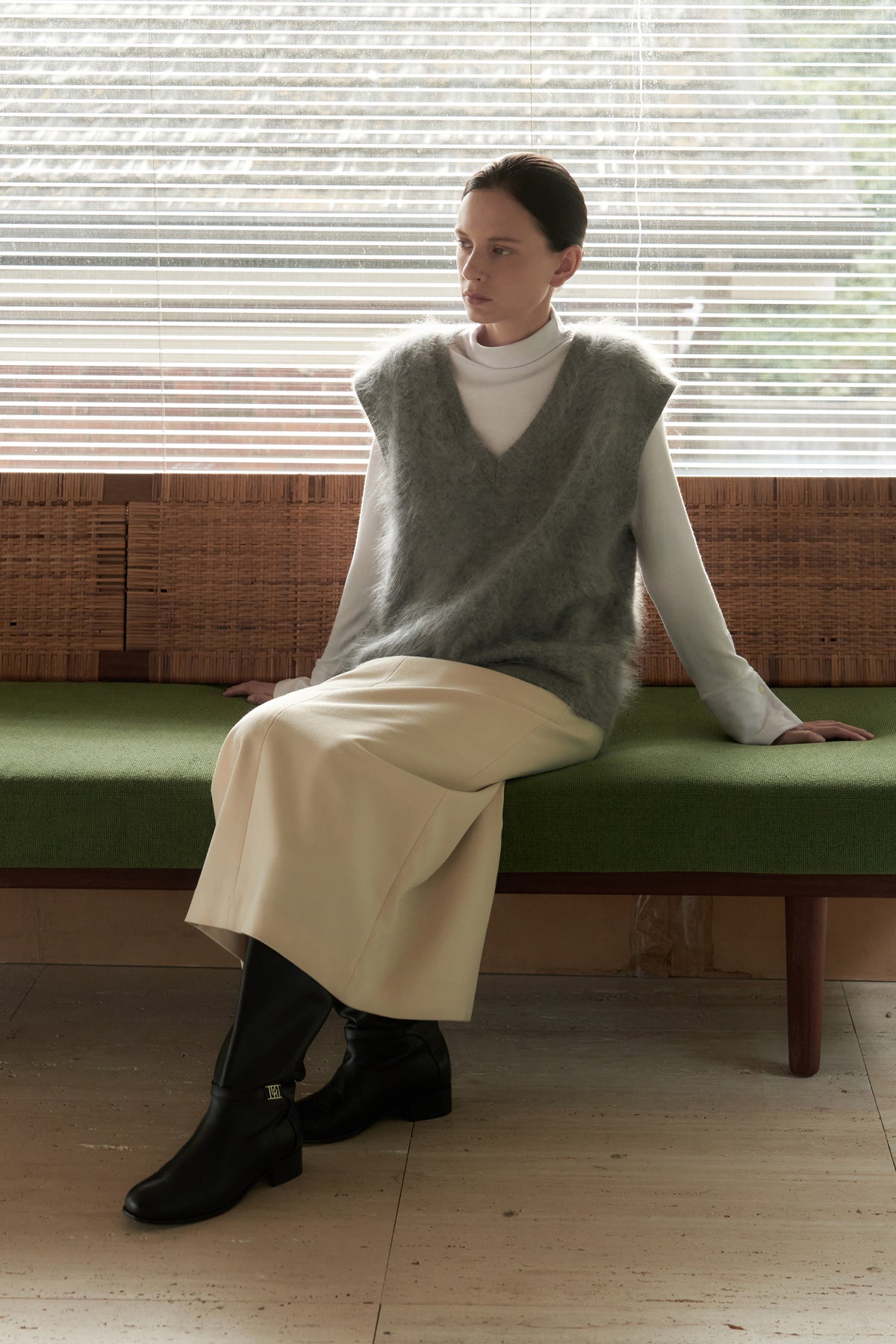 UMER_Ether Cashmere Vest Grey