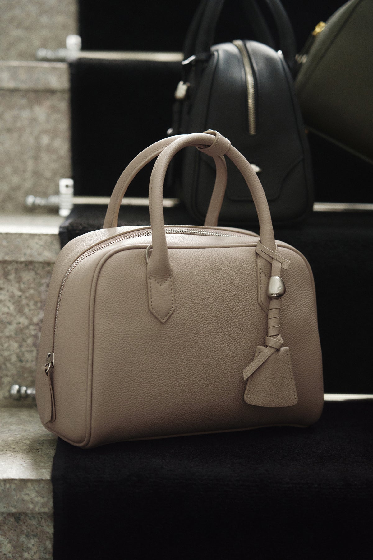 UMER_MRRV) TR Origin Boston Mini Bag Taupe Beige