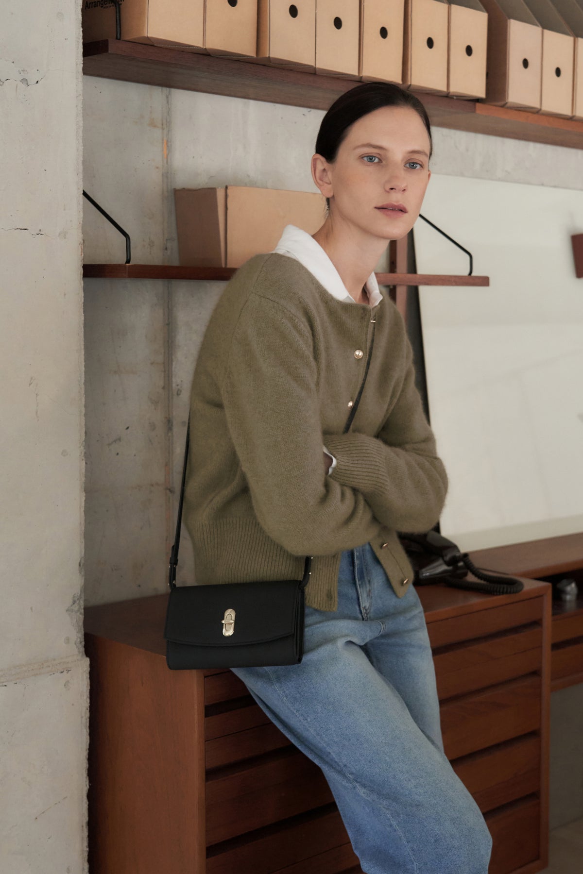 UMER_MRRV) TR Mariel WOC Chain Bag Black