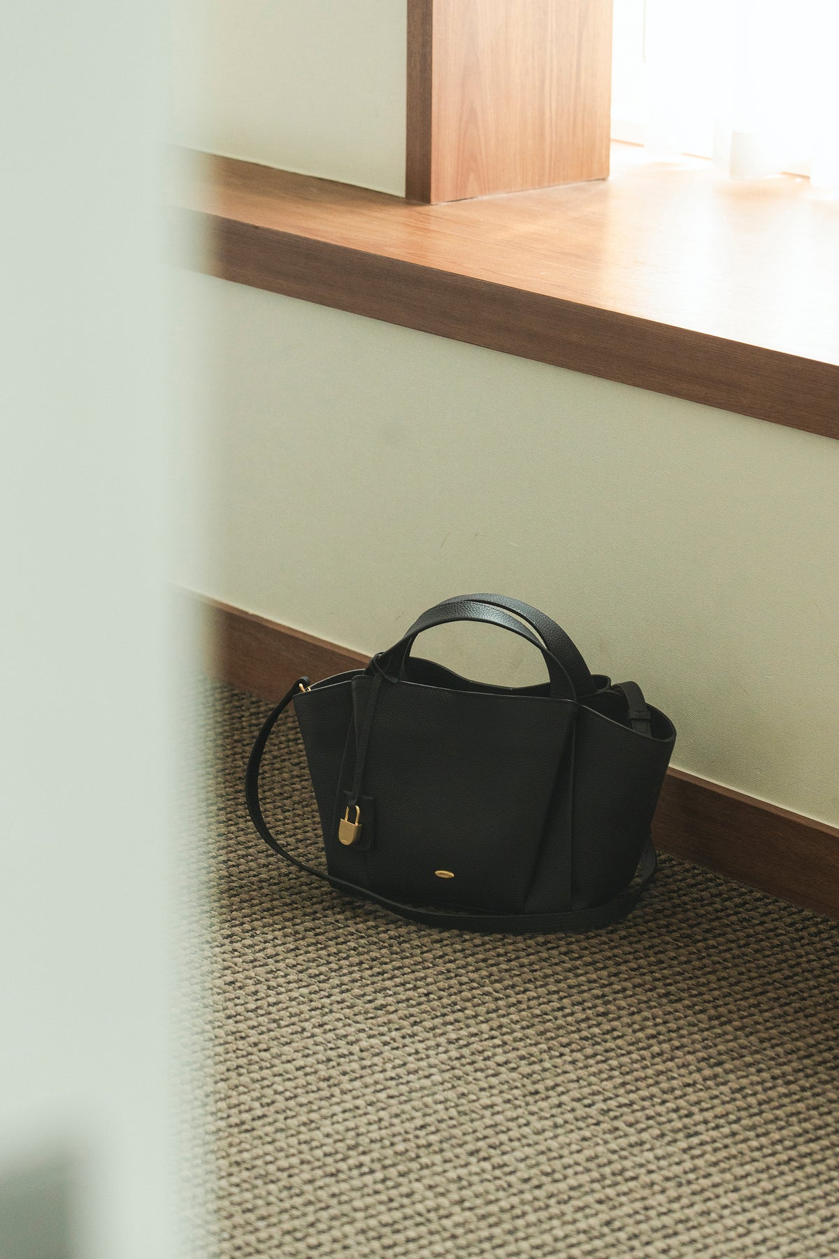 UMER_MRRV) TR Claire Bag Black